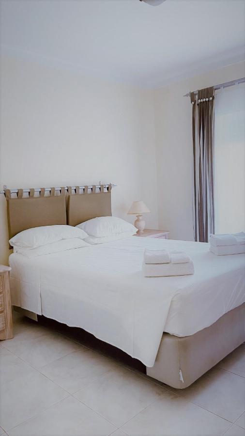 Oasis Lighthouse Villa Portimao Exterior photo